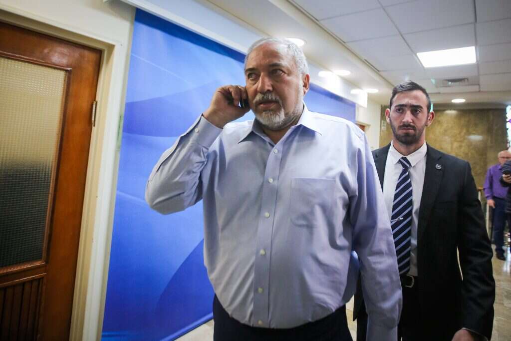 אביגדור ליברמן. | מארק ישראל סלם