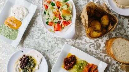 "זכאים". | אבישג שאר-ישוב