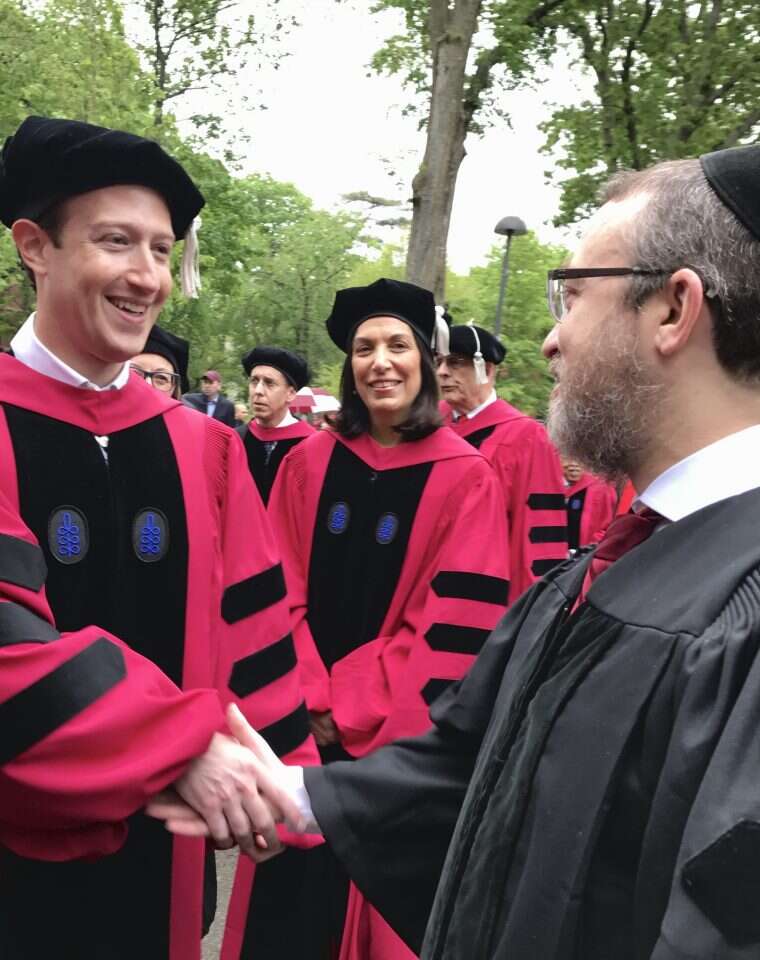 הרב זרחי עם מארק צוקרברג. | יח"צ