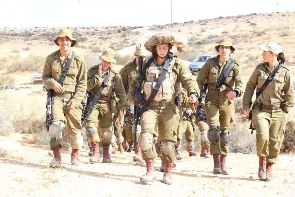 חיילות קרביות בתרגיל. אילוסטרציה. למצולמות אין קשר לכתבה. | מרים צחי