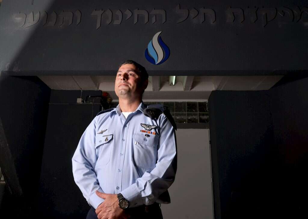 תא"ל צביקה פייראיזן. | יוסי זליגר