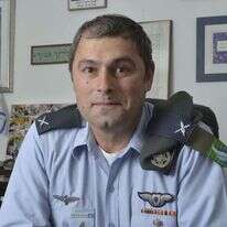 תא"ל צביקה פייראיזן. | יוסי זליגר