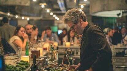 שני במסעדת "מלכה". | אריאל עפרון שני במסעדת "מלכה". | אריאל עפרון