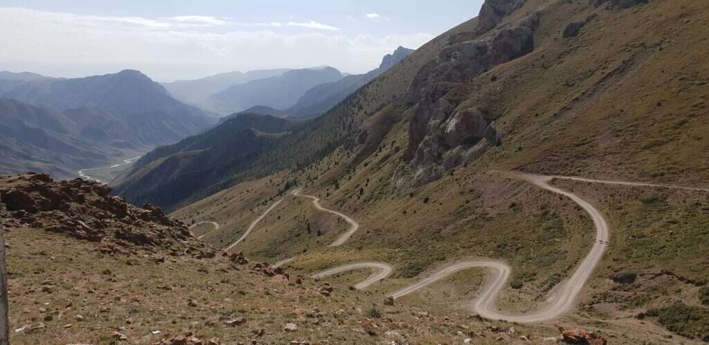 נוף הררי בקירגיזסטן