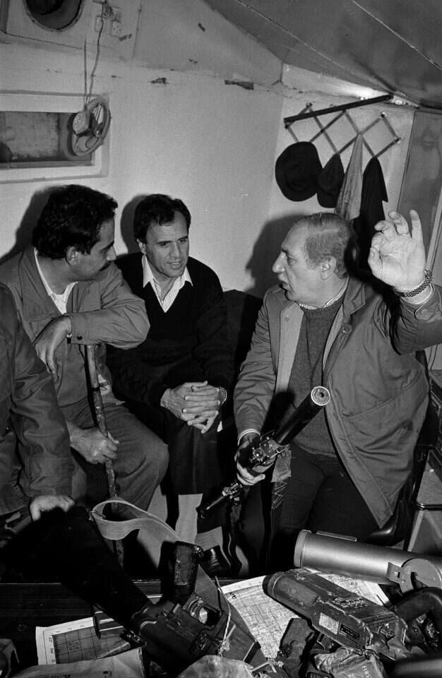 ג'יבריל עם שלל ציוד צה"לי, יום אחרי המבצע. | AP