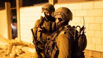 המרדף אחר המחבל שביצע את הפיגוע בברקן. | דו"צ