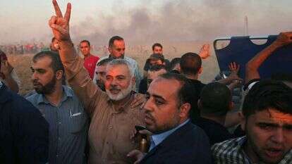 הנייה תומך במפגינים. | AFP