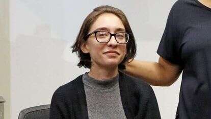 לארה אל-קאסם בבית המשפט. | AFP