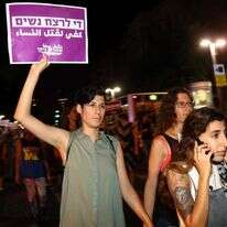 הפגנה נגד אלימות כלפי נשים בתל אביב. | אמיר מאירי