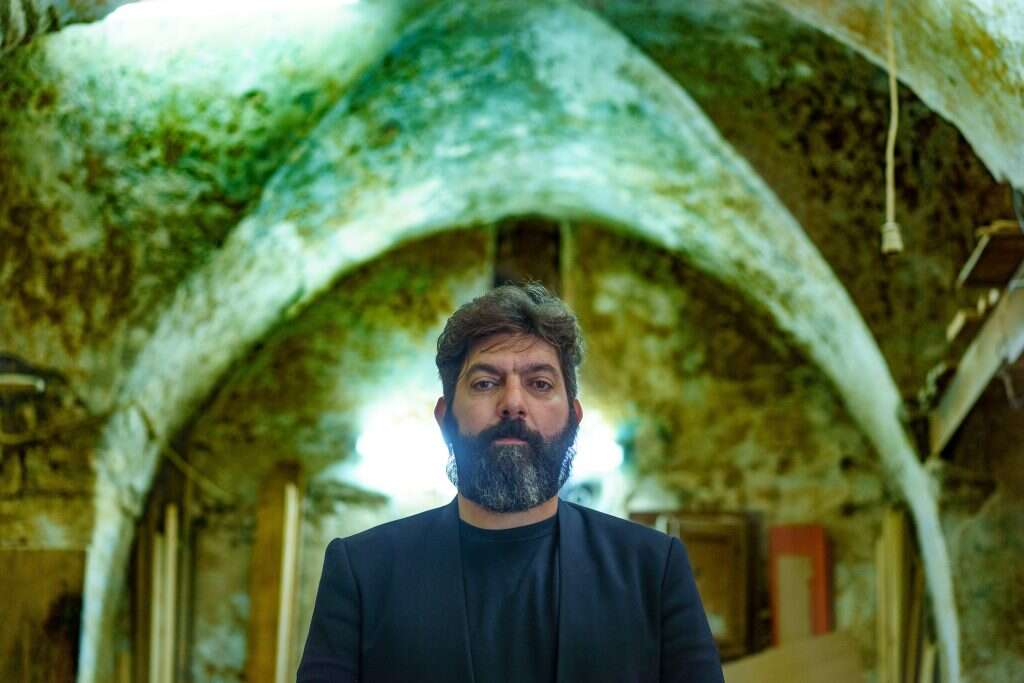 שאדי סרור. | אנצ'ו ג'וש, ג'יני