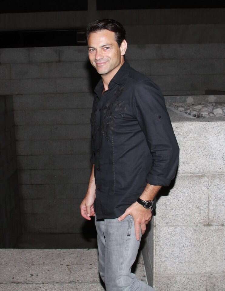 אקי אבני. | מאיר פרטוש