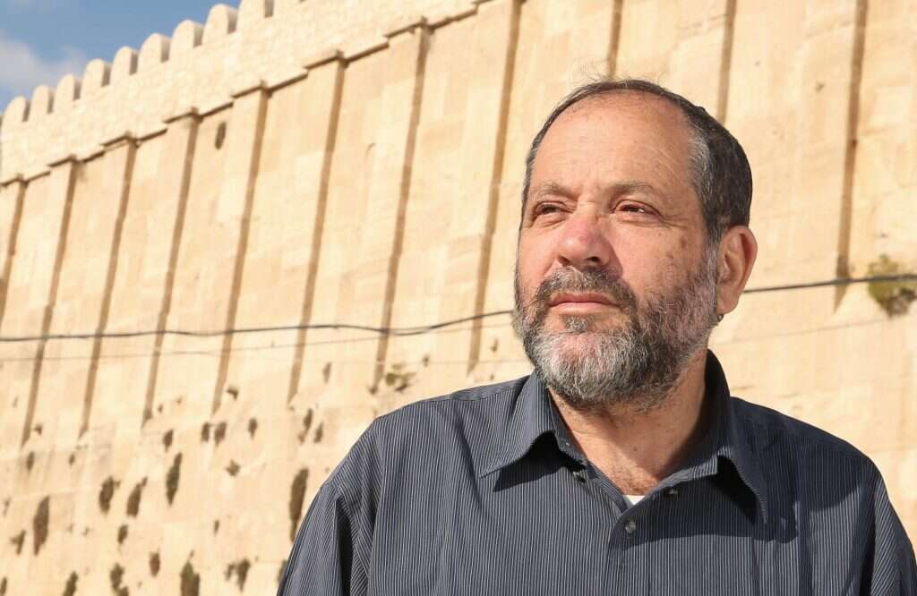 נעם ארנון. | מרים צחי