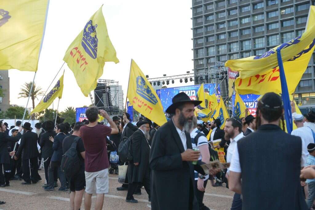 עצרת חב''ד. | יוסי זליגר