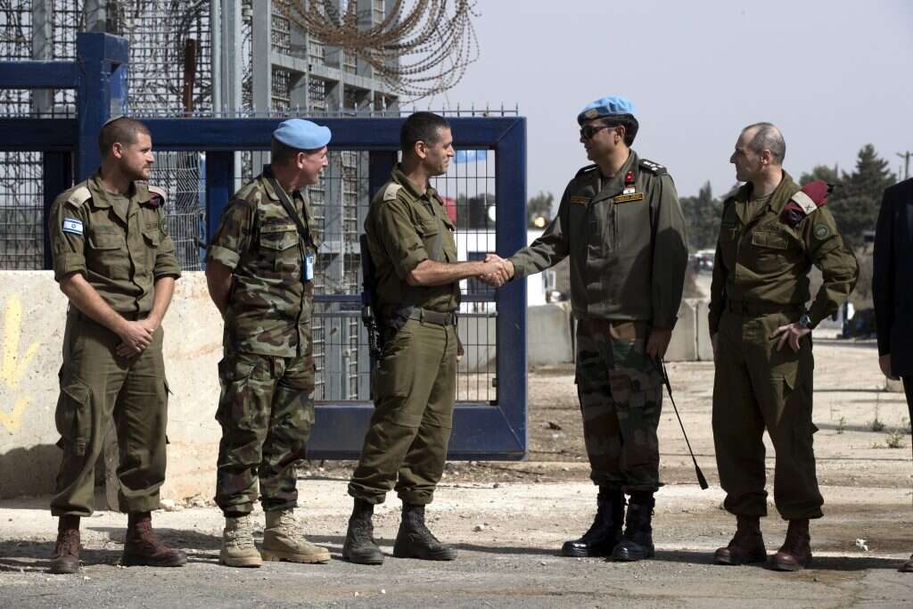 פתיחת מעבר קוניטרה. | EPA פתיחת מעבר קוניטרה. | EPA