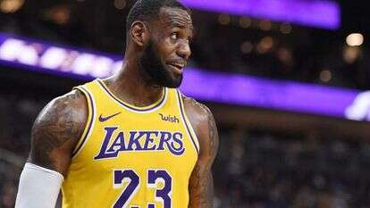 לברון ג'יימס במדים החדשים. | AFP