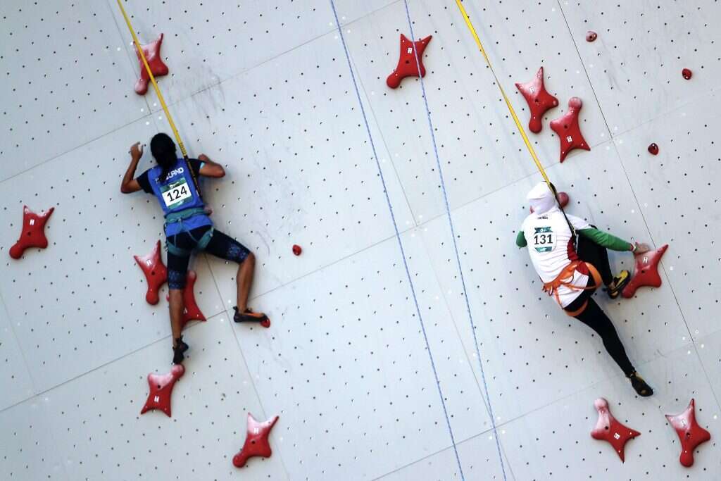 תחרות טיפוס בסגנון ספיד. | EPA