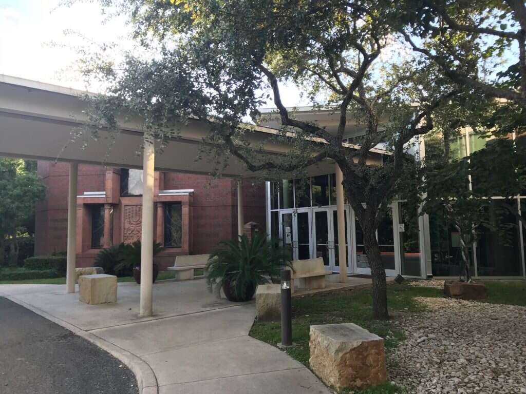 בית כנסת 'רודפי שלום' בסן אנטוניו. | אריאל שנבל