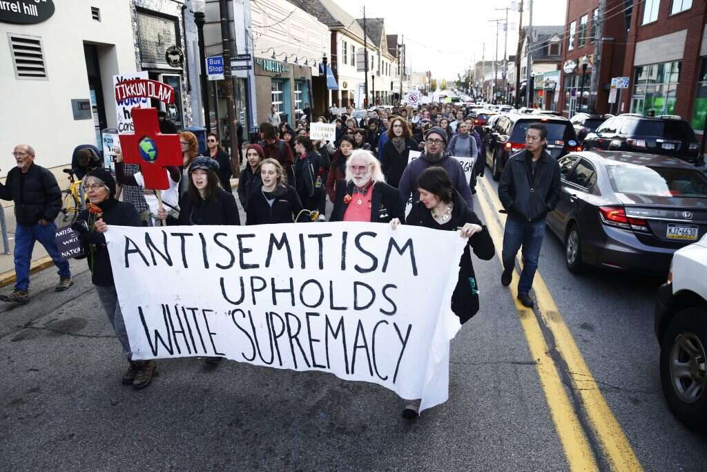 צעדת תמיכה לבית הכנסת "עץ החיים" בפיטסבורג, השבוע. | EPA