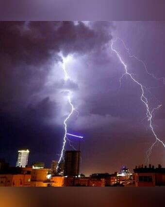 סופת ברקים ורעמים במישור החוף. אילוסטרציה | AFP סופת ברקים ורעמים במישור החוף. אילוסטרציה | AFP