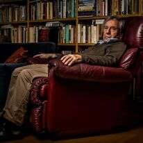 עמוס עוז. | אריק סולטן