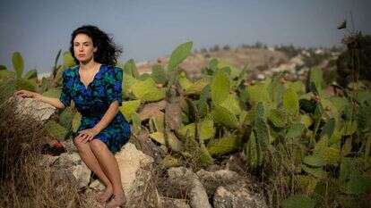 איריס זכי. | אריק סולטן