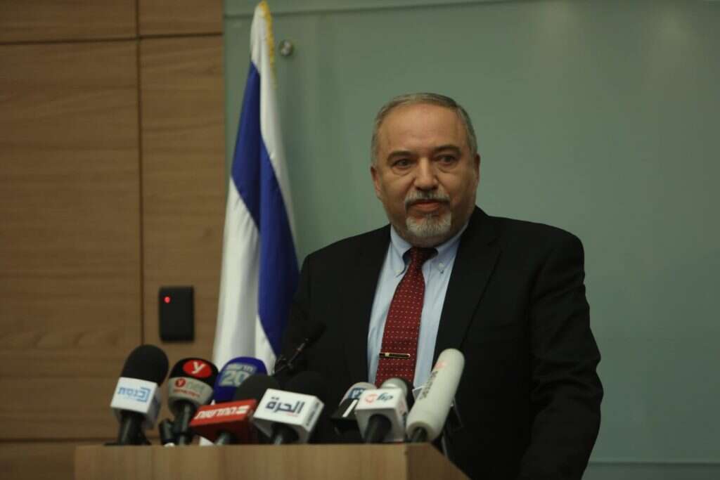 שר הביטחון אביגדור ליברמן מודיע על התפטרותו. | מרים צחי