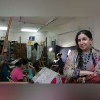 ציפורה לוריא. | מרים צחי