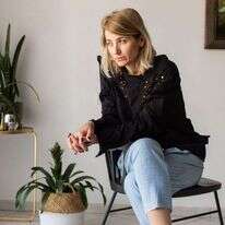 אילנית עוז. | אבישג שאר-ישוב