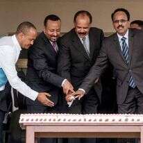 מנהיגי מדינות האזור חותמים על הסכם פיוס. | AFP