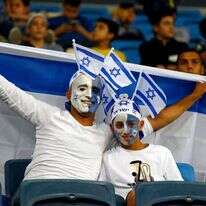הנבחרת עדיין מפסידה, אבל האוהדים מרוצים. | AFP