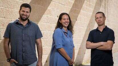 אבישי ברמן, יעל דומב ועידו עמר. | הדס פרוש, פלאש 90