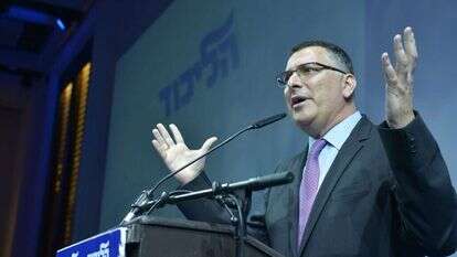 גדעון סער. | יוסי זליגר