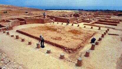 ארמונות החשמונאים ליד יריחו. | משלחת החפירות של פרופ' אהוד נצר