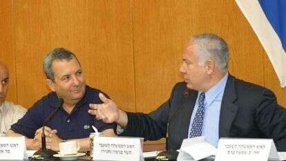 בנימין נתניהו ואהוד ברק, 2007. | מרים צחי בנימין נתניהו ואהוד ברק, 2007. | מרים צחי