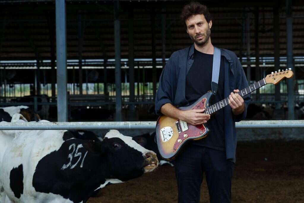 אלון עדר. | אנצ'ו ג'וש, ג'יני