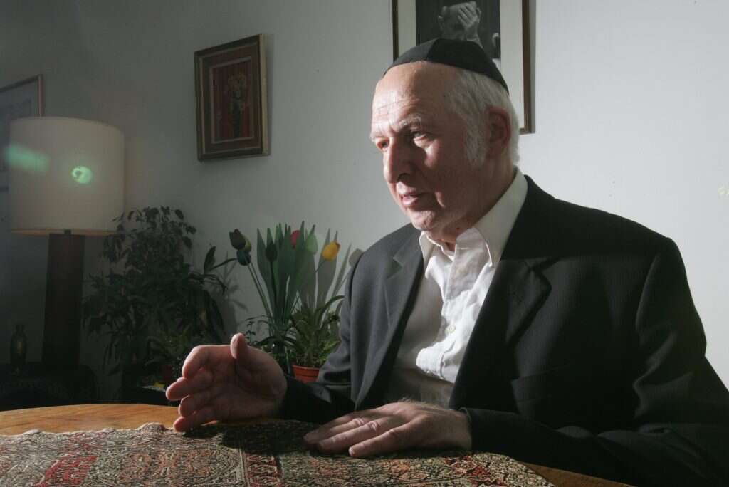 הרב אהרון ליכטנשטיין ז"ל. | מרים צחי