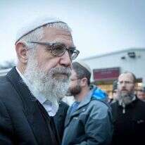 מוטי אלון. | TPS