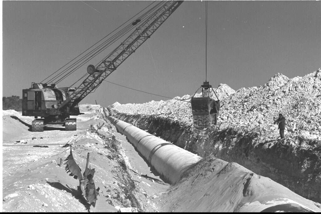 עבודות הקמת המוביל הארצי. | משה פרידמן, לע"מ עבודות הקמת המוביל הארצי. | משה פרידמן, לע"מ