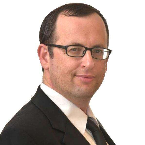 עו"ד איתן פינקלשטיין. | יונתן לאונוב