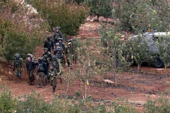 חיילי צה"ל מאתרים מנהרות של חיזבאללה. | AFP חיילי צה"ל מאתרים מנהרות של חיזבאללה. | AFP