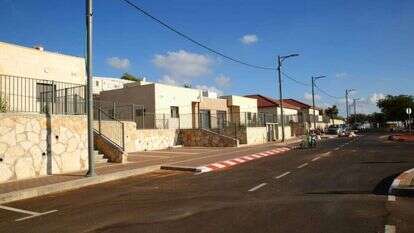 חרשה. | מיכאל אביאור, TPS