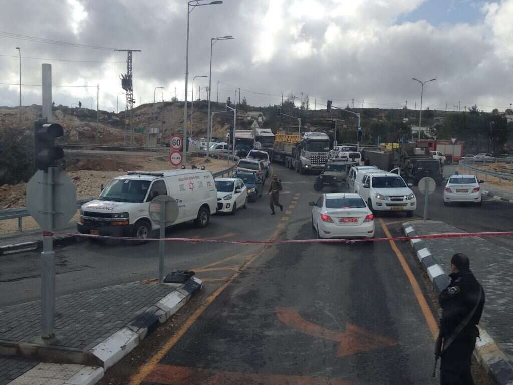 זירת הפיגוע בצומת אסף. | אלישע נדב