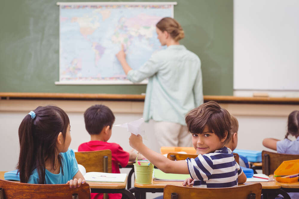 תלמידים בכיתה. אילוסטרציה. | שאטרסטוק