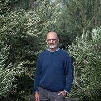 ד"ר עוז ברזני. | אבישג שאר-ישוב