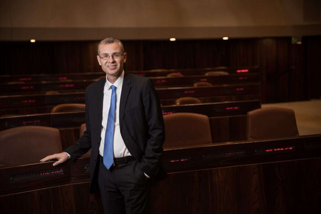 יריב לוין. | אבישג שאר-ישוב יריב לוין. | אבישג שאר-ישוב