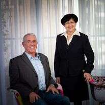 עדינה בר־שלום ואלוף במילואים גדעון שפר. | אריק סולטן