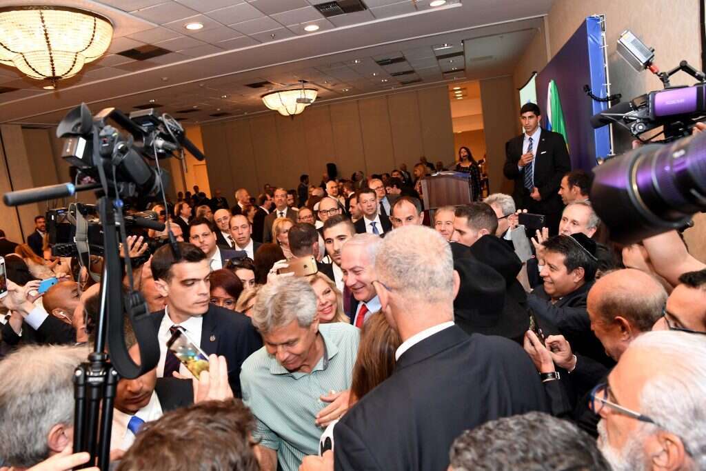 ראש הממשלה בנימין נתנינהו נפגש עם נוצרים אוונגליסטים, בריו דה ז'נרו. | אבי אוחיון לע''מ