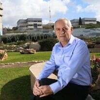 פרופ' שי אשכנזי. | מרים צחי