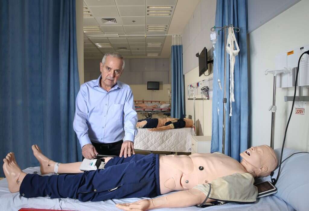 פרופ' שי אשכנזי. | מרים צחי פרופ' שי אשכנזי. | מרים צחי