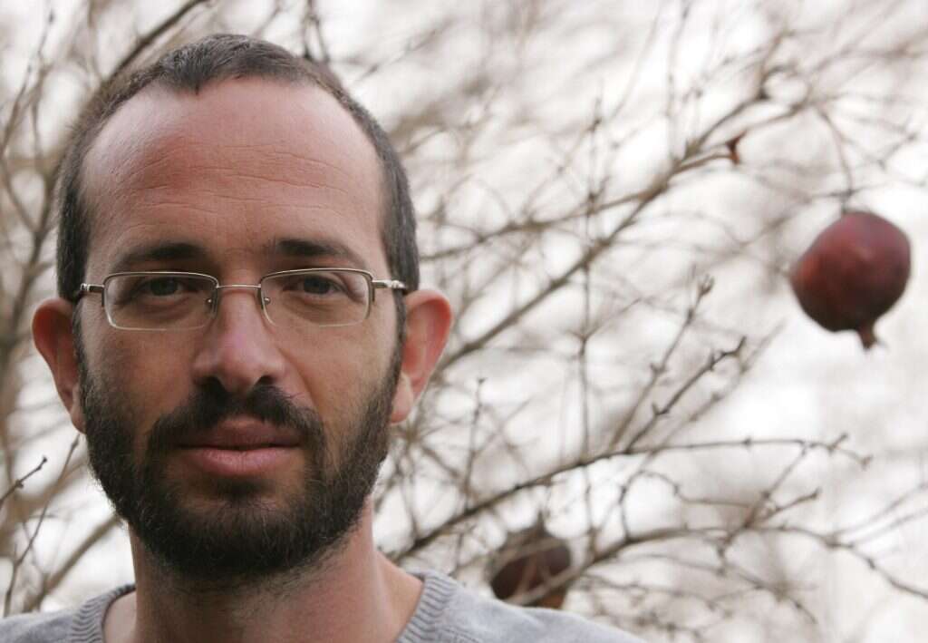 יואב שורק. | מרים צחי